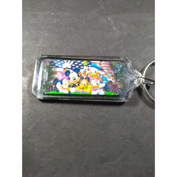 Disney Florida Acrylic Keychain - Picture 6 of 8